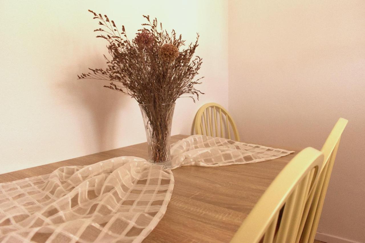 Isterni  Margaret House 빌라 외부 사진