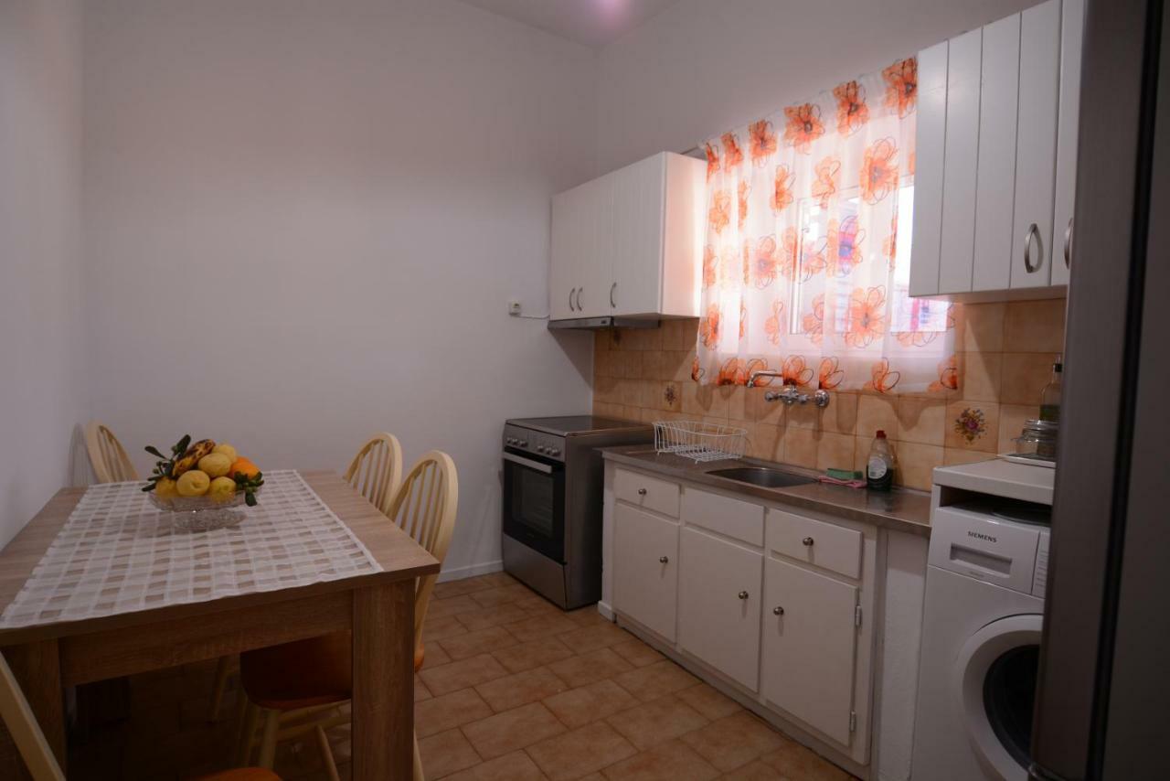 Isterni  Margaret House 빌라 외부 사진